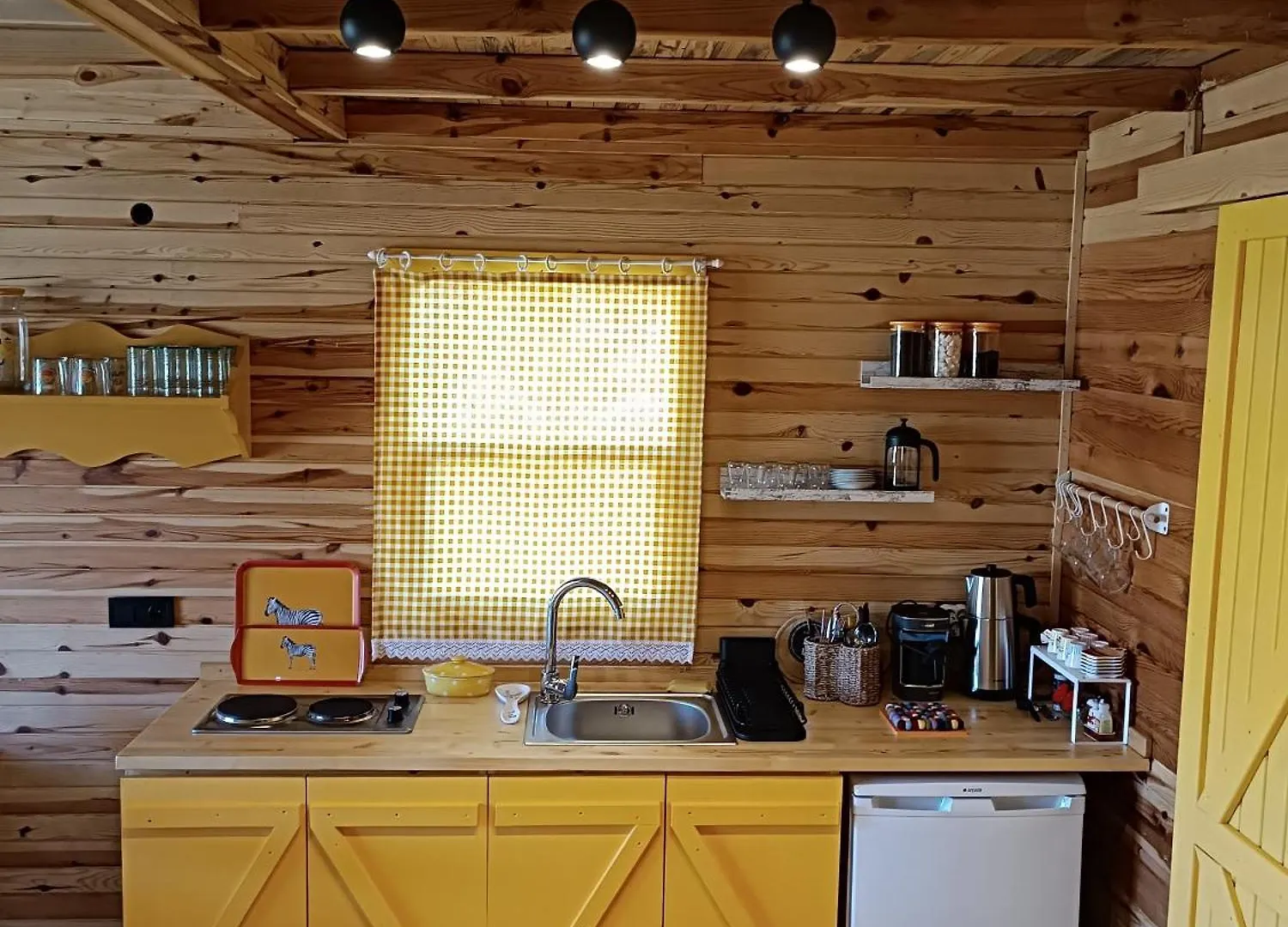Lodge Badece Farm Yellow House Bergama